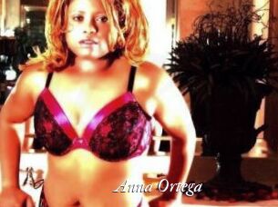 Anna_Ortega