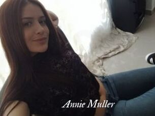 Annie_Muller