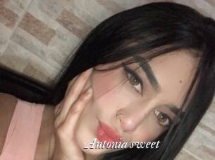 Antonia_sweet