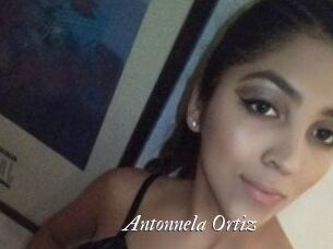 Antonnela_Ortiz Partouze