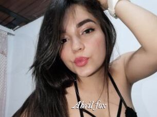 Abril_fox