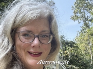 Alicescuriosity