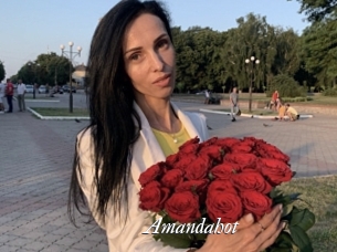 Amandahot