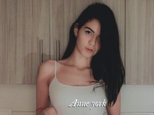 Anne_york