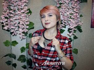 Annieecru