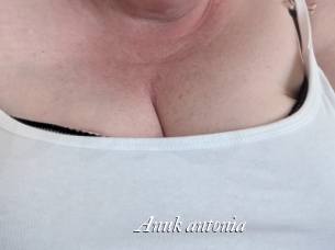 Anuk_antonia
