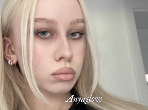 Anyaglow