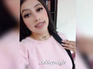 Ashleyniight