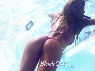 BlondeCurls