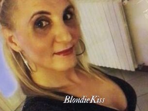 BlondieKiss