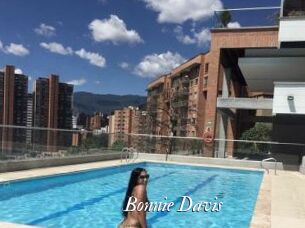 Bonnie_Davis