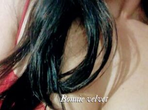 Bonnie_velvet