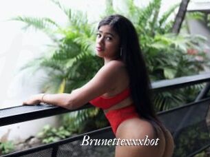 Brunettexxxhot