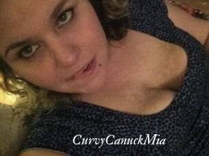 CurvyCanuckMia
