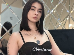 Chloeturne