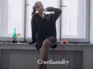 cruellaaudley Partouze