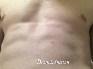 Daniel_Aniston