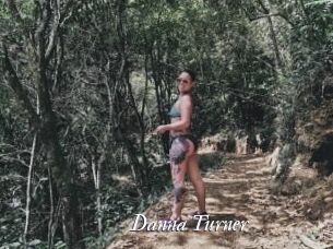 Danna_Turner