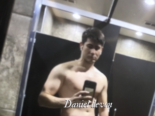 Daniel_devon