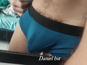 Daniel_hot