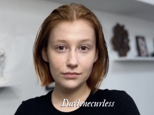 Darlenecurless