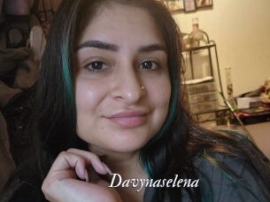 Davynaselena