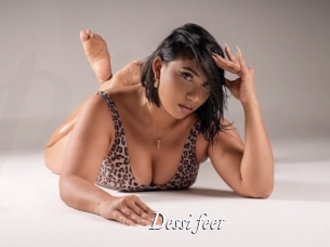 Dessi_feet