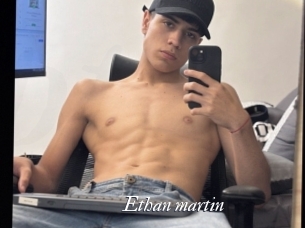 ethan_martin Partouze