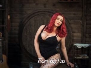 Foxy_BigTits_