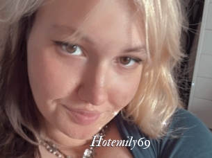 Hotemily69