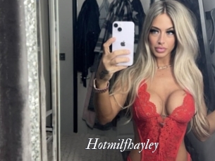 Hotmilfhayley