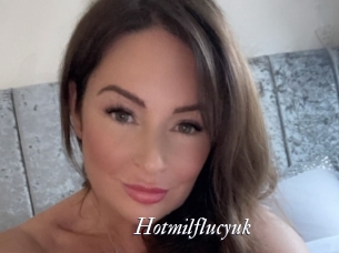 Hotmilflucyuk