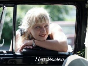 Hottyblondexx