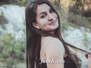 Julie_Kitten