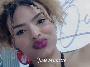 Jade_brunette