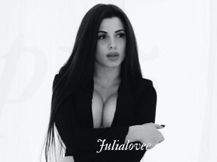 Julialovee
