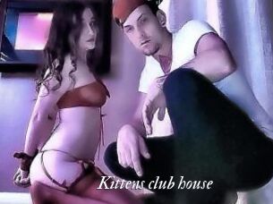Kittens_club_house
