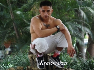 Kratomakris