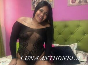 LUNA_ANTHONELA