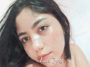 Lara_Jong