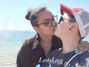 LesbyLove