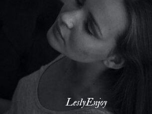 LeslyEnjoy