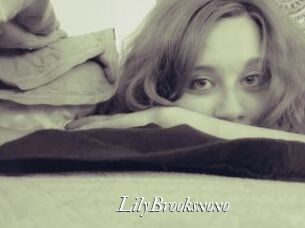 LilyBrooksxoxo