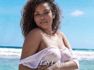 Lily_Larson
