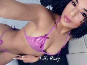 Lily_Roxy