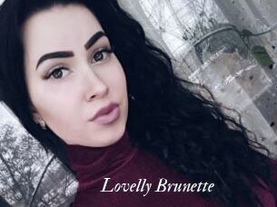 Lovelly_Brunette