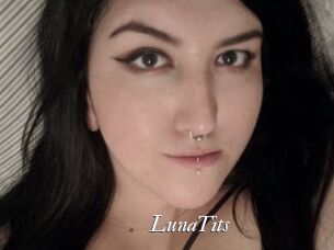 LunaTits