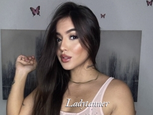 ladytanner Partouze