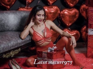 Latin_mature975