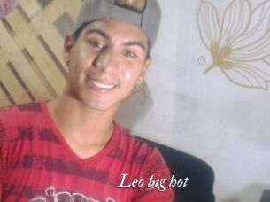 Leo_big_hot